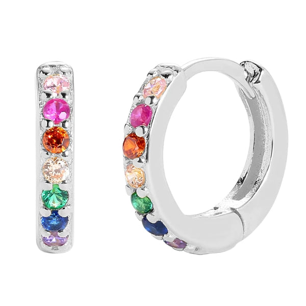 Josephine øreringe fra MerlePerle i sterlingsølv med regnbue zirkonia, 10,5 mm.